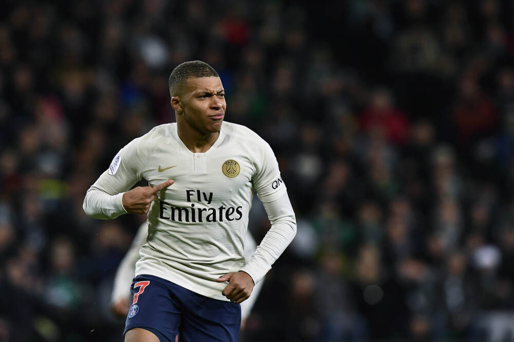 【股指月报】十年再越4000点：震荡上行窗口延续